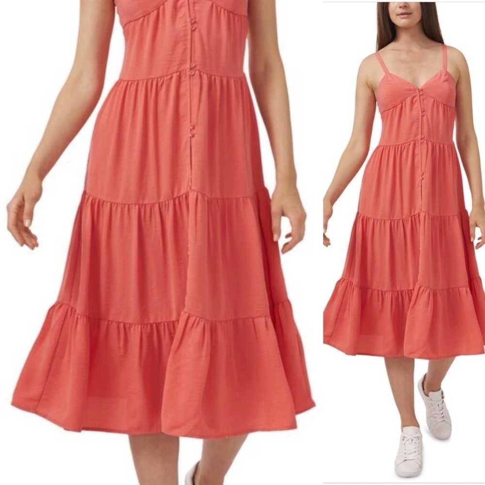 Riley & Rae Coral Tiered Midi Dress